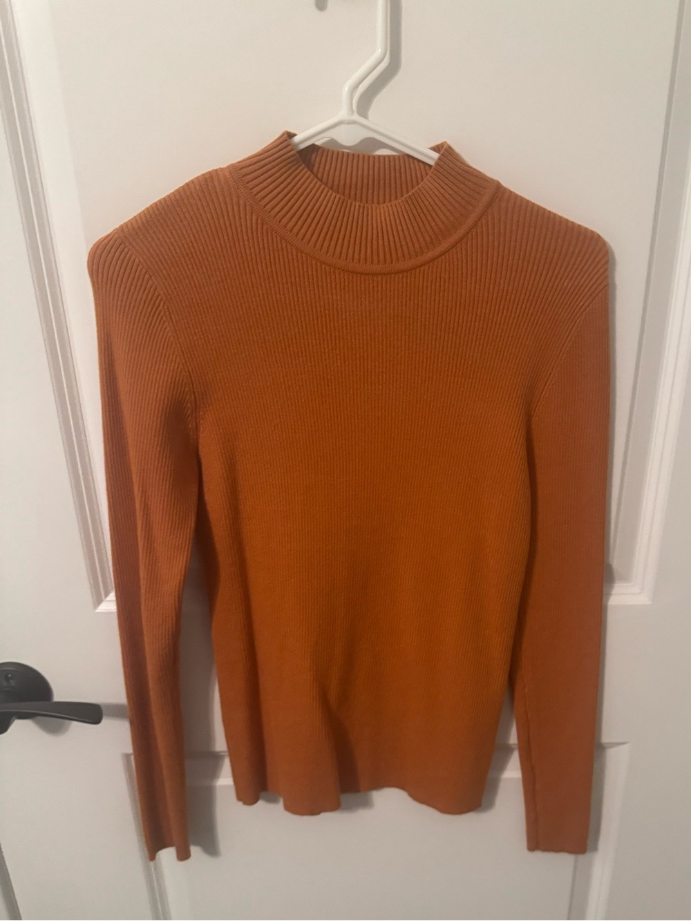 r2 Mock Neck Ribbed Pullover Sweater in Mustard